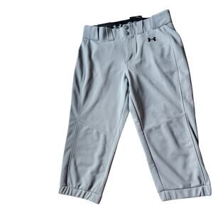 Women's Under Armour Cropped Soft Ball Pants size Small NWT